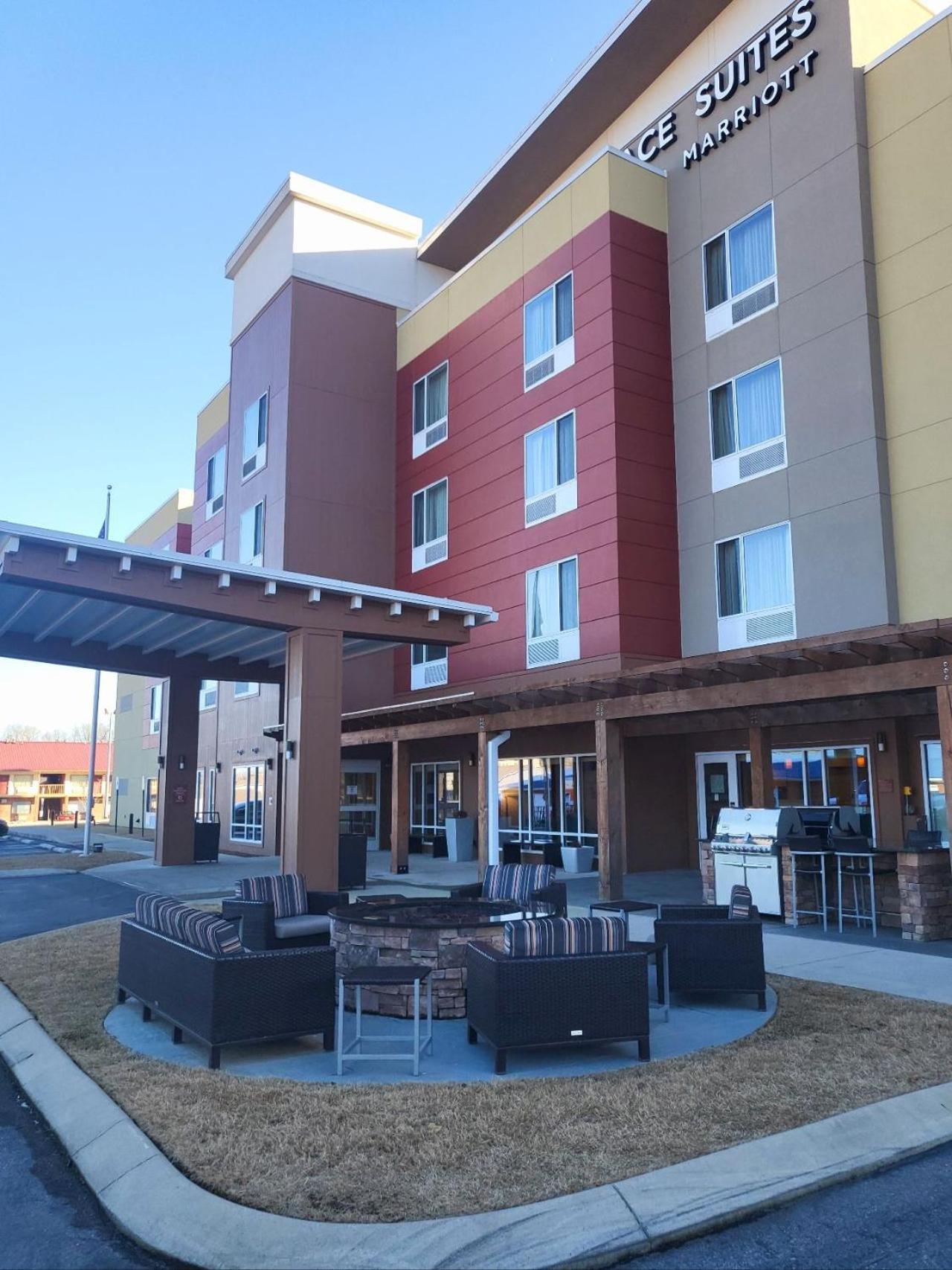 Towneplace Suites By Marriott Cleveland Exterior foto